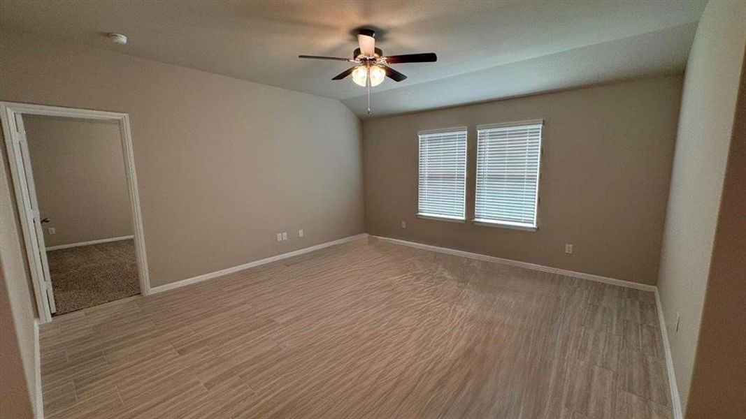 Spacious, unfurnished interior of a new home in Meadowbrook Estates, Cleburne (Image 12). Spacious, unfurnished interior of a new home in Meadowbrook Estates, Cleburne (Image 12).