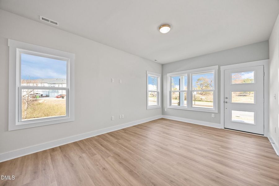 017_AP2-0308 Family Room - Medium