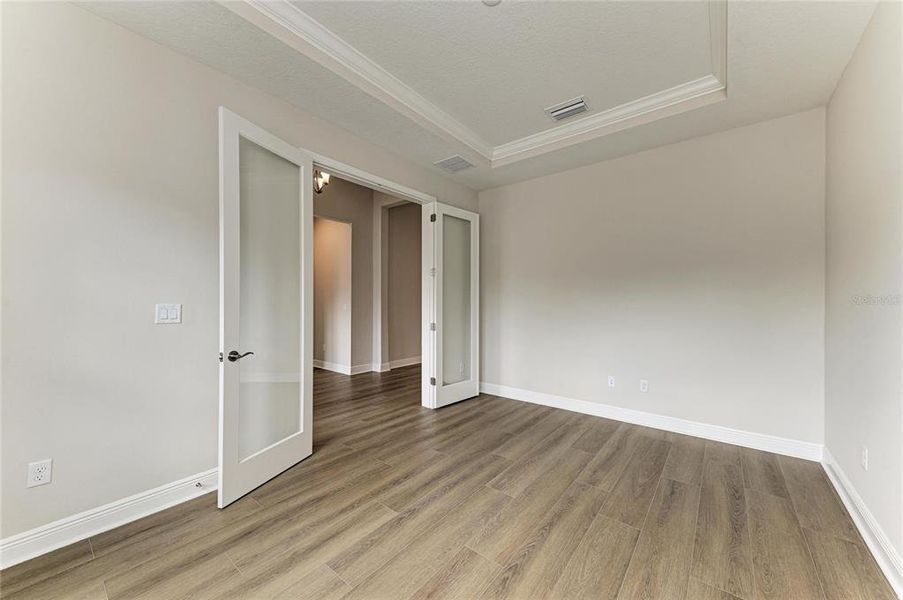 Spacious, unfurnished interior of a new home in Crestwood Estates, Valrico (Image 29).