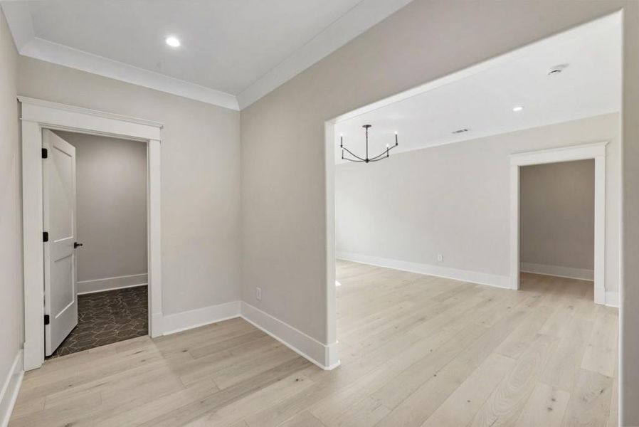 Spacious, unfurnished interior of a new home in , Alpharetta (Image 19).