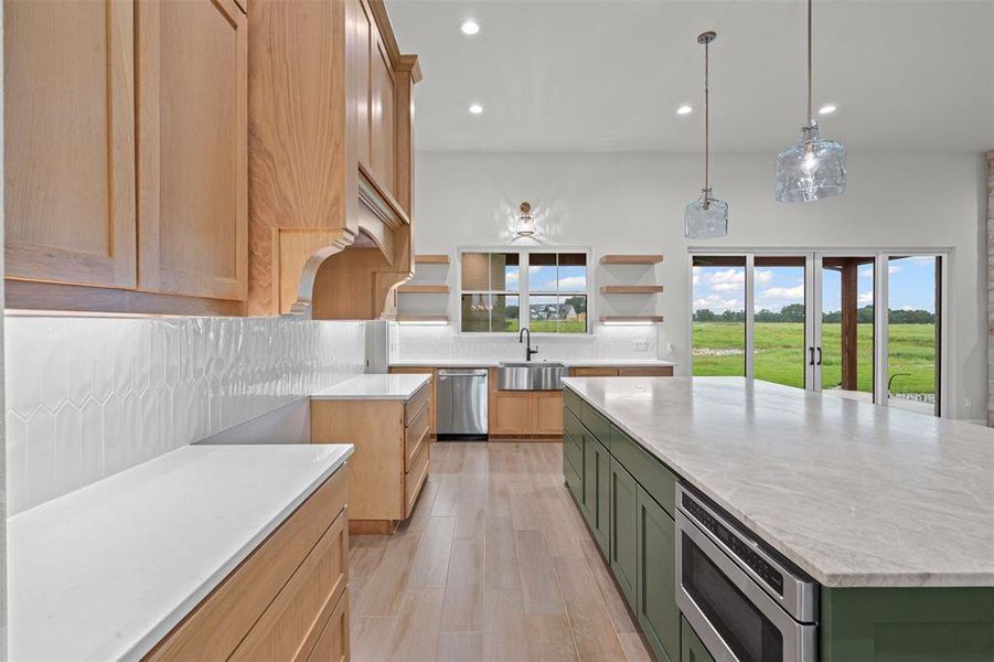 Furnished interior view inside a new home in Santana Ridge, Weatherford (Image 25).