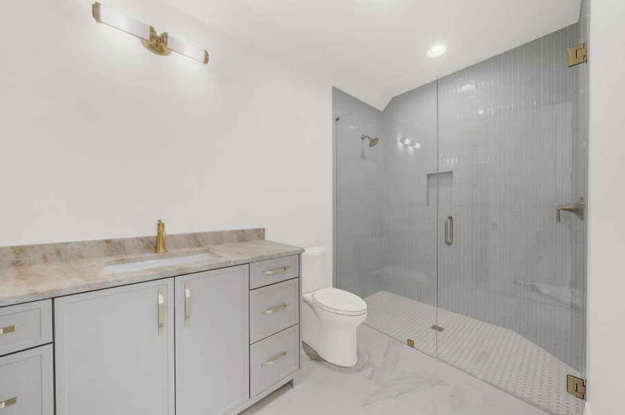 Furnished interior view inside a new home in , Alpharetta (Image 50).