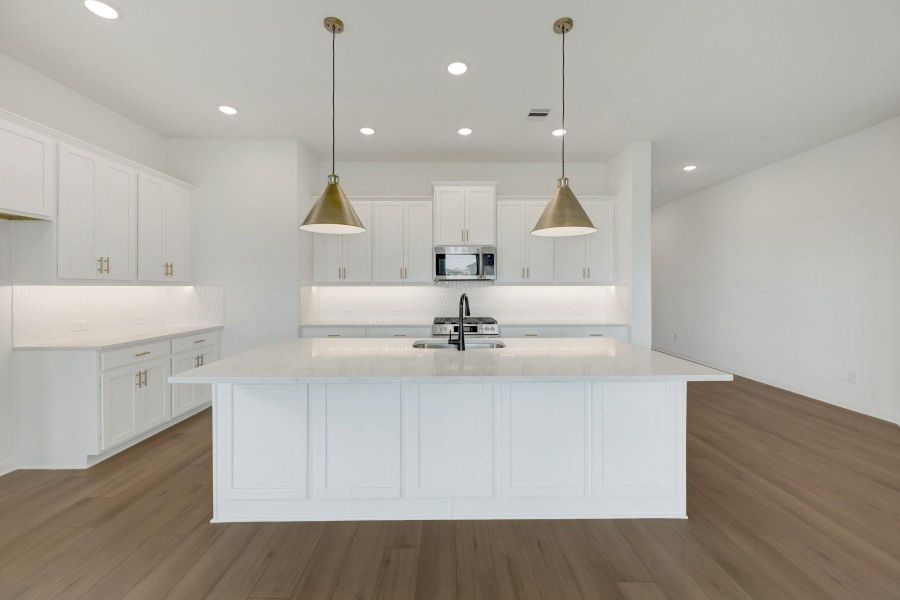 Furnished interior view inside a new home in The Grand Prairie - Retreat Collection, Hockley (Image 8).