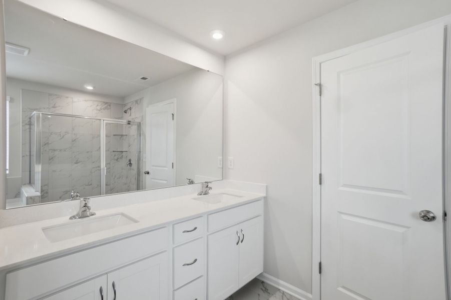 Furnished interior view inside a new home in Waxhaw Landing, Monroe (Image 9).