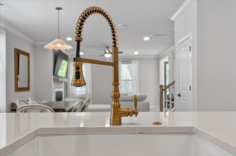 Close-up of interior finishes inside a home in Oak Bluff, Charleston (Image 20).