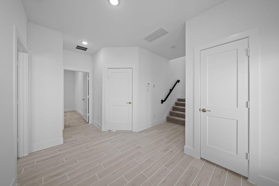 Spacious, unfurnished interior of a new home in Sienna, Missouri City (Image 15). Spacious, unfurnished interior of a new home in Sienna, Missouri City (Image 15).