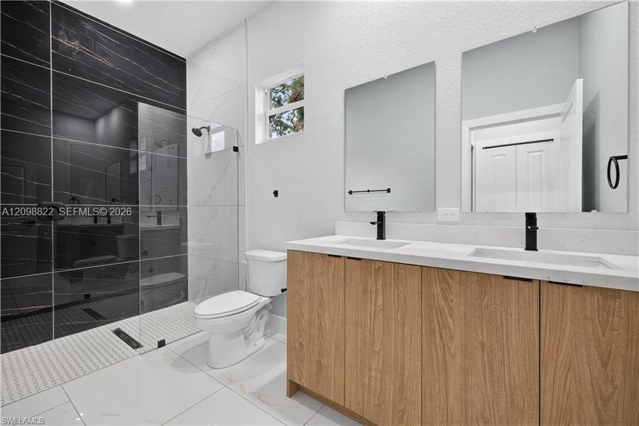 Furnished interior view inside a new home in , Lehigh Acres (Image 8).