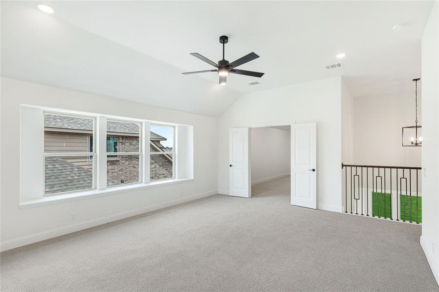 Spacious, unfurnished interior of a new home in Mosaic, Celina (Image 25).