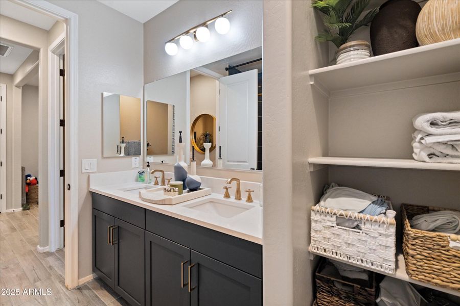 Bathroom 2 Bathroom 2