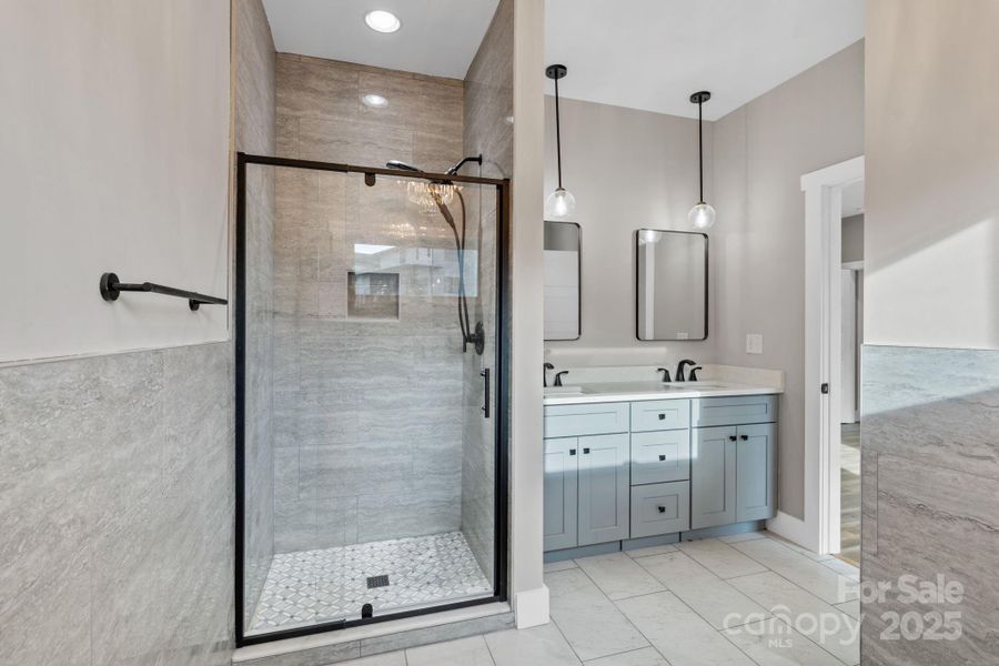 Furnished interior view inside a new home in , Asheville (Image 8).