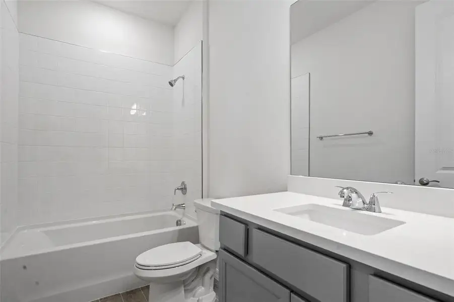 Furnished interior view inside a new home in Turnleaf, Punta Gorda (Image 5).