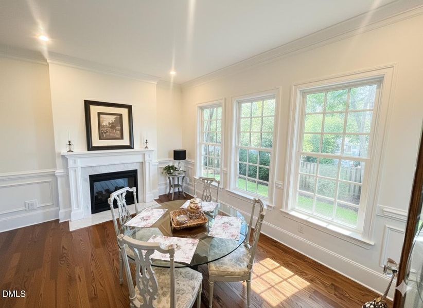 Gemini_Generated_Image_43gjf843gjf843gj