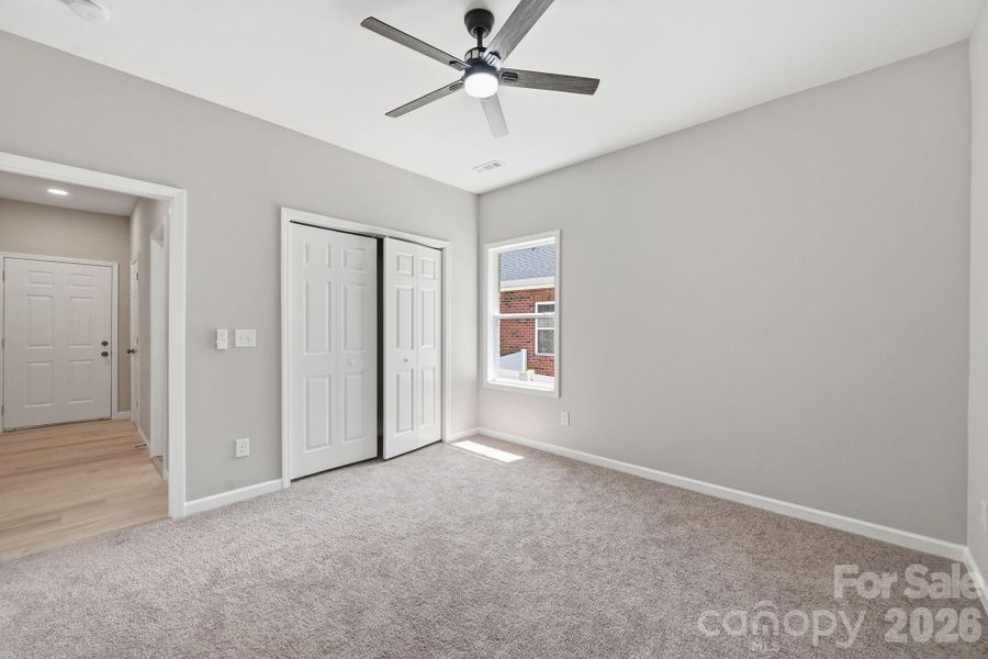 Spacious, unfurnished interior of a new home in , York (Image 13).