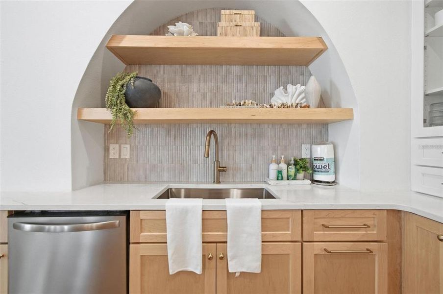 Close-up of interior finishes inside a home in , Palm Coast (Image 20). Close-up of interior finishes inside a home in , Palm Coast (Image 20).