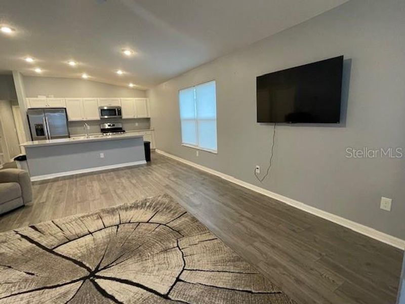 Spacious, unfurnished interior of a new home in , The Villages (Image 25).