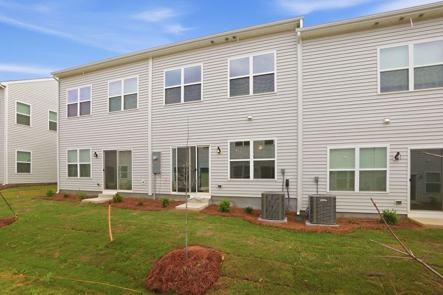 Exterior details and patio area of a home in Sloan Station, Charlotte (Image 4).