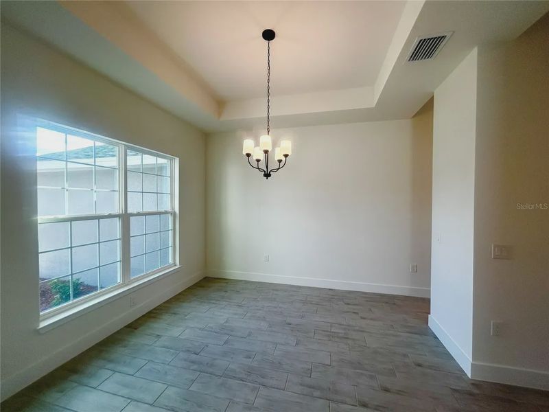 Spacious, unfurnished interior of a new home in Deep Creek, Punta Gorda (Image 15).