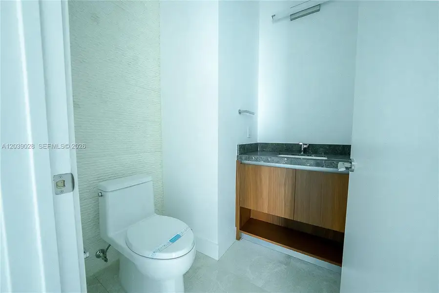 Image 25 of a home in .