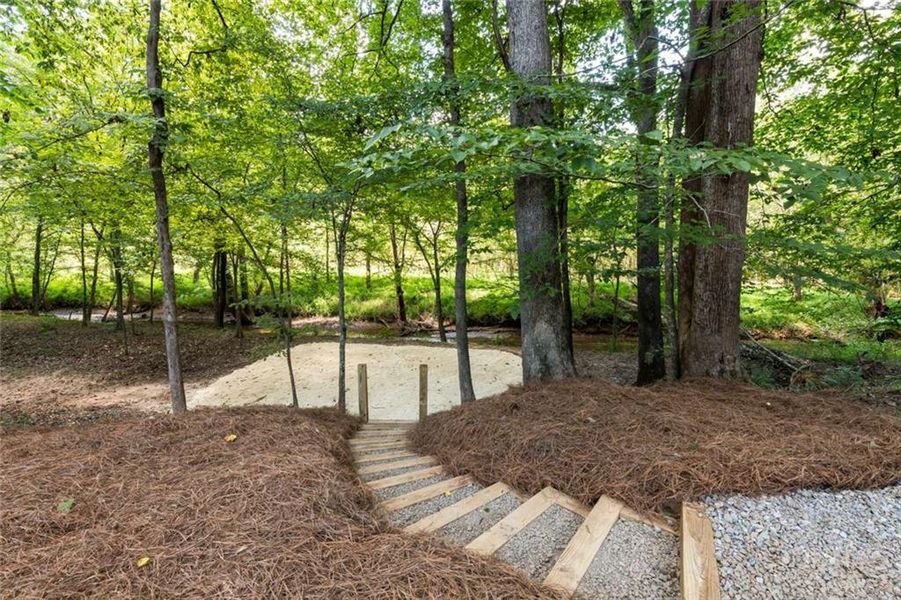 Natural landscape and outdoor views near in Alpharetta (Image 74). Natural landscape and outdoor views near in Alpharetta (Image 74).