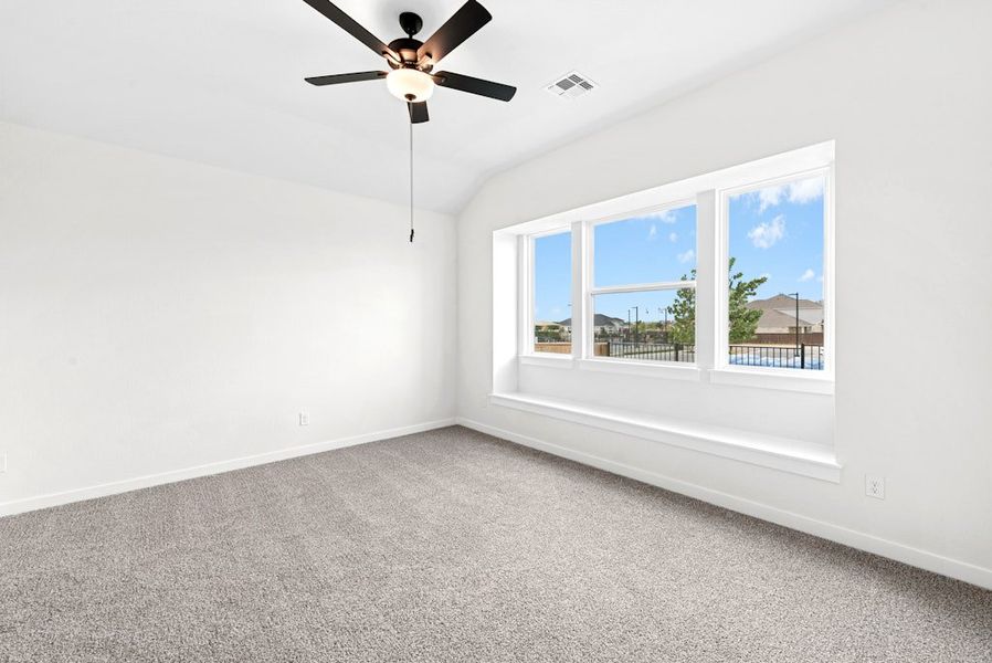 Spacious, unfurnished interior of a new home in University Heights, Round Rock (Image 33).