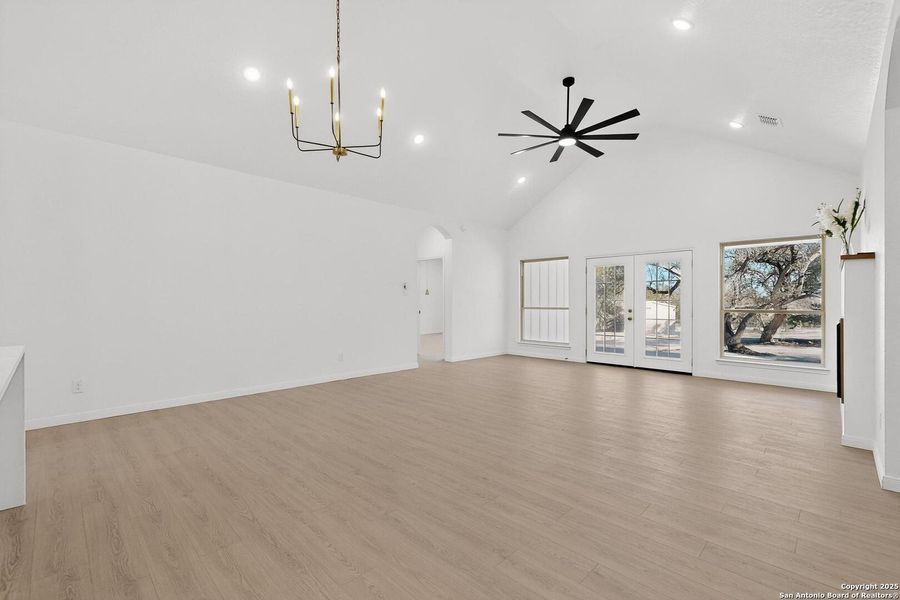 Spacious, unfurnished interior of a new home in , Spring Branch (Image 16).