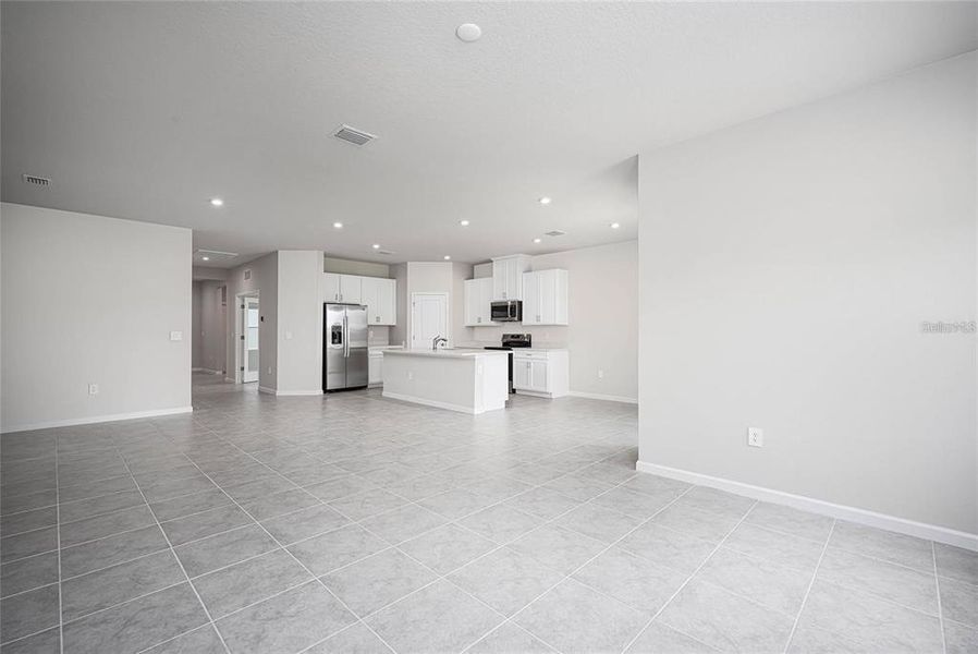 Spacious, unfurnished interior of a new home in , Port Charlotte (Image 32). Spacious, unfurnished interior of a new home in , Port Charlotte (Image 32).