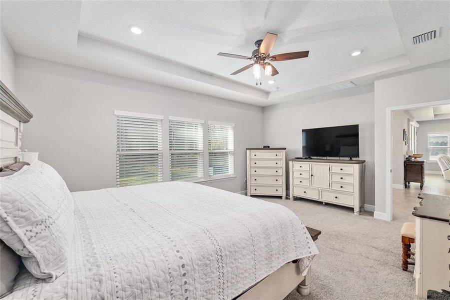 Furnished interior view inside a new home in Finley Woods, Gainesville (Image 18). Furnished interior view inside a new home in Finley Woods, Gainesville (Image 18).