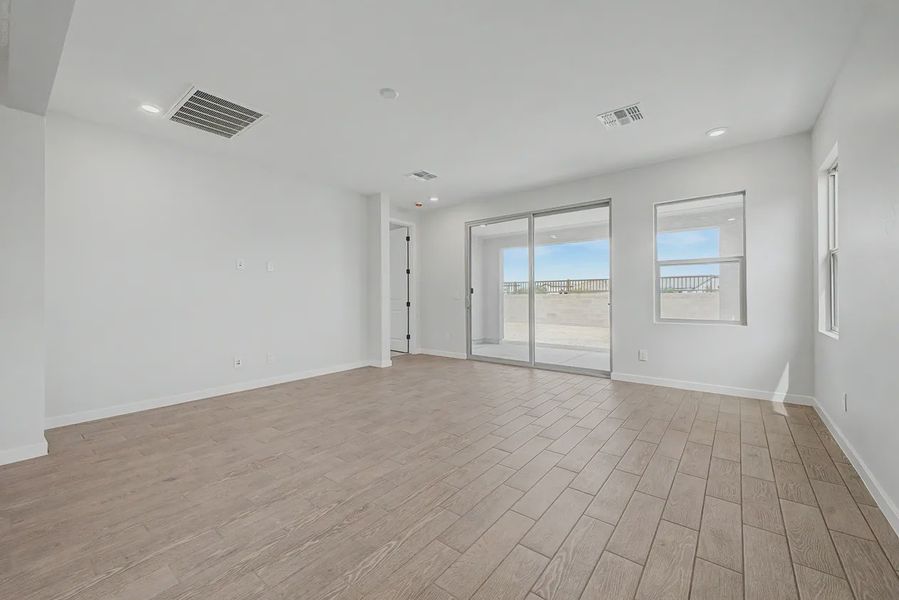 Spacious, unfurnished interior of a new home in Avanti at Granite Vista, Waddell (Image 17). Spacious, unfurnished interior of a new home in Avanti at Granite Vista, Waddell (Image 17).