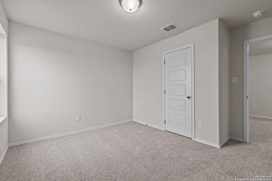Spacious, unfurnished interior of a new home in Applewhite Meadows, San Antonio (Image 54). Spacious, unfurnished interior of a new home in Applewhite Meadows, San Antonio (Image 54).