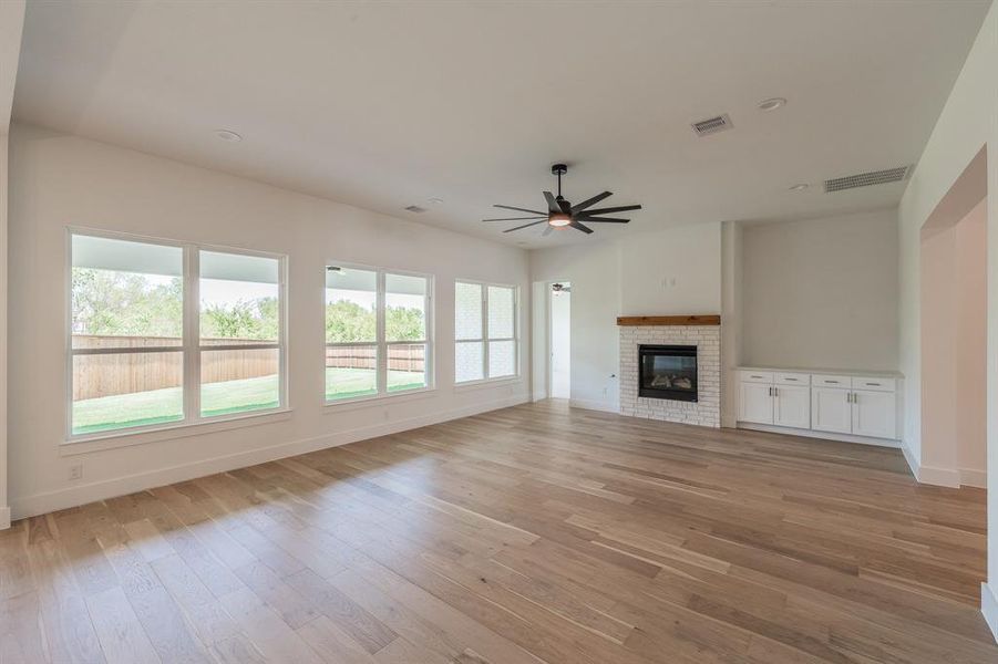 Spacious, unfurnished interior of a new home in , Haslet (Image 21).