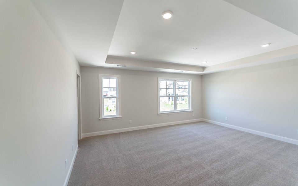 Spacious, unfurnished interior of a new home in The Retreat at Norman Farm, Hendersonville (Image 19).