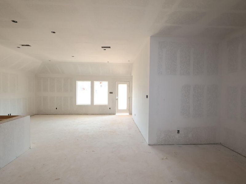 Spacious, unfurnished interior of a new home in Magnolia Ridge, Magnolia (Image 22).