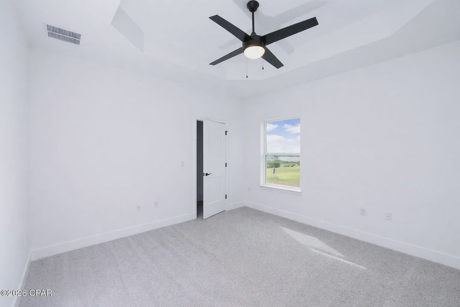 Spacious, unfurnished interior of a new home in Parkbrook, Panama City (Image 7).