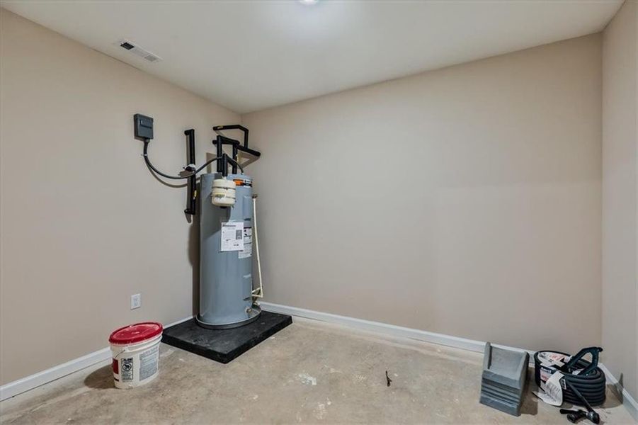 Image 38 of a home in .