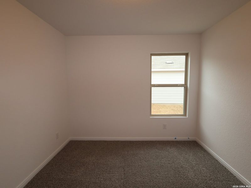 Spacious, unfurnished interior of a new home in Greenspoint Heights, Seguin (Image 26).