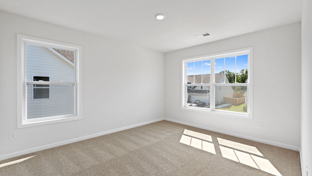Spacious, unfurnished interior of a new home in Whitehawk Meadows, Travelers Rest (Image 29).