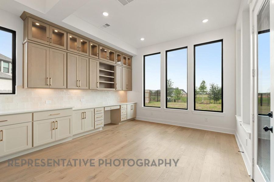 Furnished interior view inside a new home in Elyson: 80ft. lots, Katy (Image 10). Furnished interior view inside a new home in Elyson: 80ft. lots, Katy (Image 10).