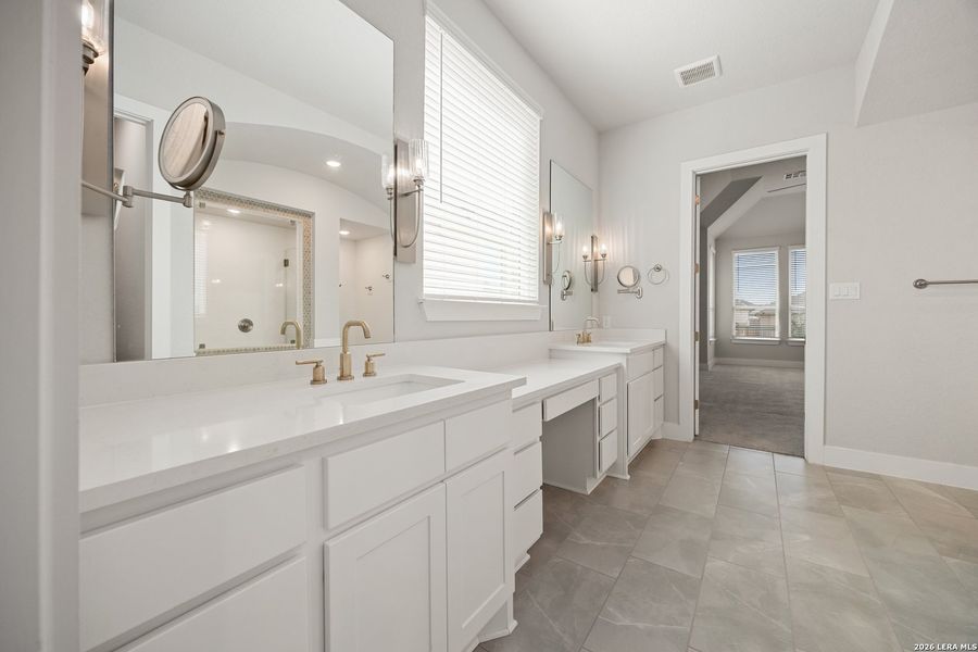 Furnished interior view inside a new home in Ventana, Bulverde (Image 37).