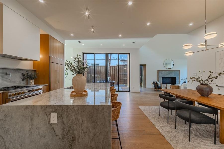 Furnished interior view inside a new home in , Dallas (Image 14).