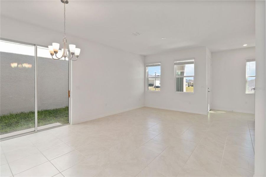 Spacious, unfurnished interior of a new home in Bellaviva III at Westside, Davenport (Image 12). Spacious, unfurnished interior of a new home in Bellaviva III at Westside, Davenport (Image 12).