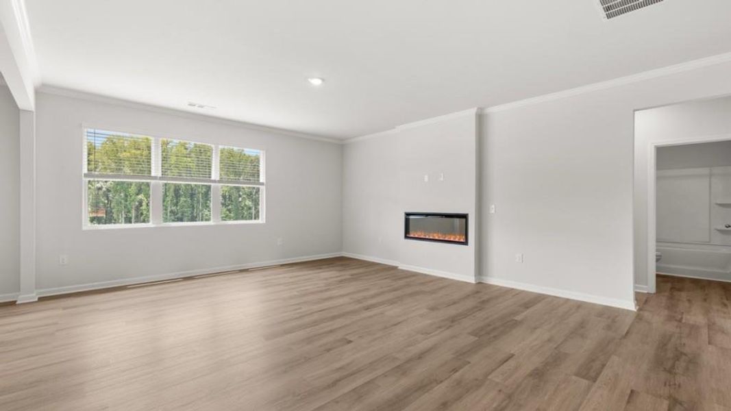 Spacious, unfurnished interior of a new home in Grandview at Lanier, Dawsonville (Image 22).