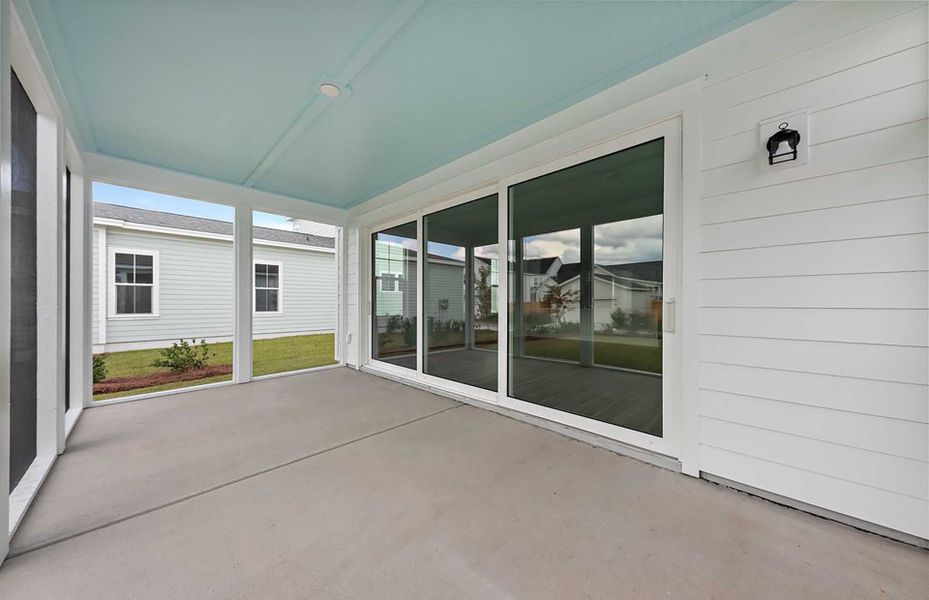 Representative exterior details of a home built from the Laurel by Pulte Homes in Heartwood, Richmond Hill (Image 4).
