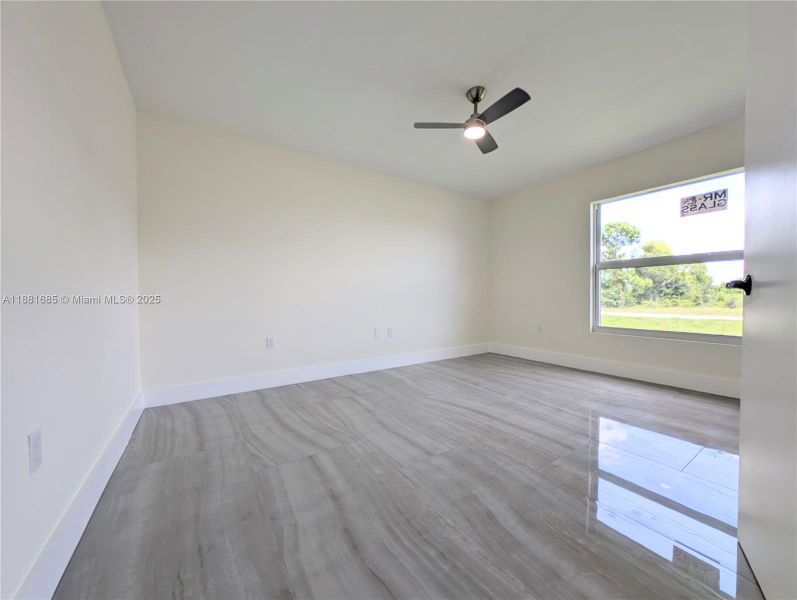 Spacious, unfurnished interior of a new home in , Lehigh Acres (Image 33). Spacious, unfurnished interior of a new home in , Lehigh Acres (Image 33).