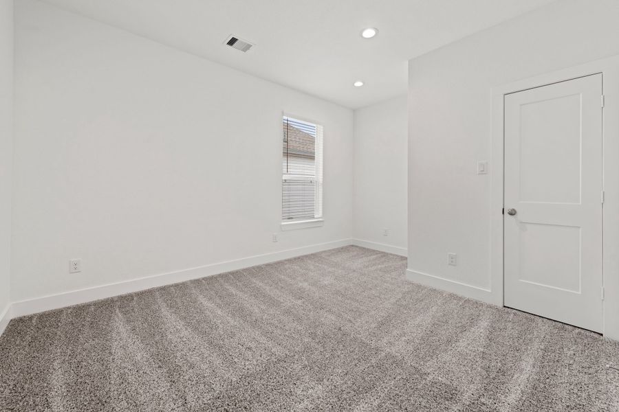 Spacious, unfurnished interior of a new home in Elyson, Katy (Image 33). Spacious, unfurnished interior of a new home in Elyson, Katy (Image 33).