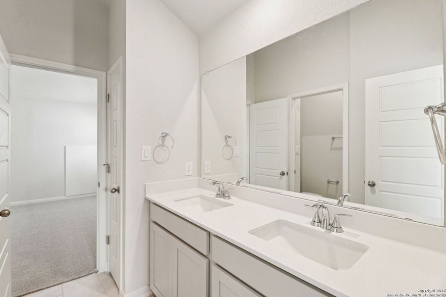 Furnished interior view inside a new home in Fox Falls, Boerne (Image 6). Furnished interior view inside a new home in Fox Falls, Boerne (Image 6).