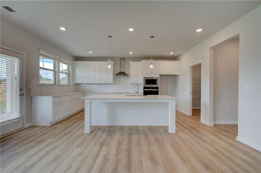 Image 24 of a home in Adagio.