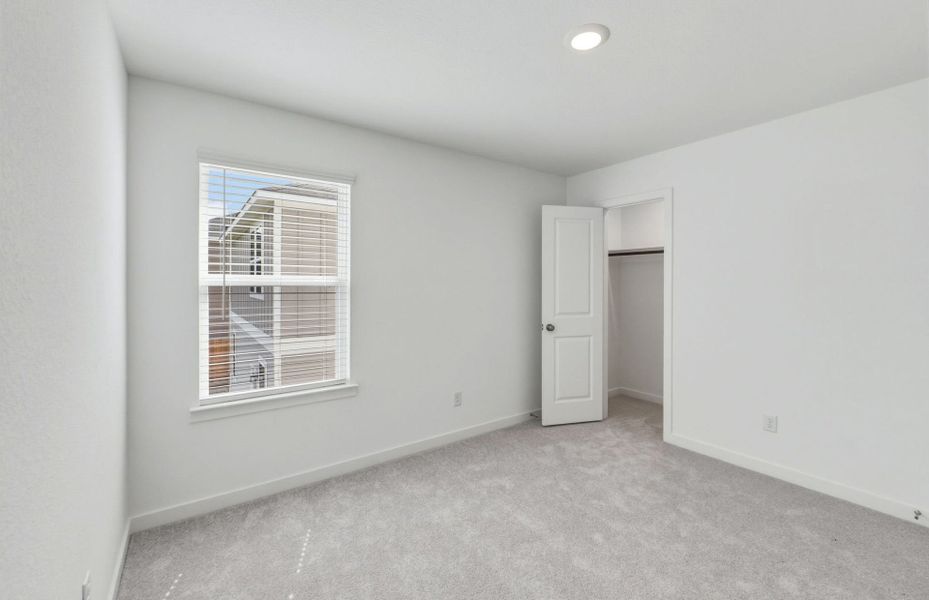 Spacious, unfurnished interior of a new home in Sunfield, Buda (Image 35). Spacious, unfurnished interior of a new home in Sunfield, Buda (Image 35).