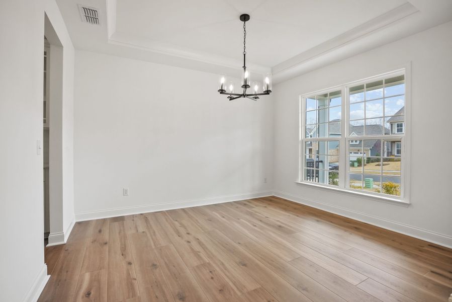 Spacious, unfurnished interior of a new home in Forest Creek, Waxhaw (Image 61).