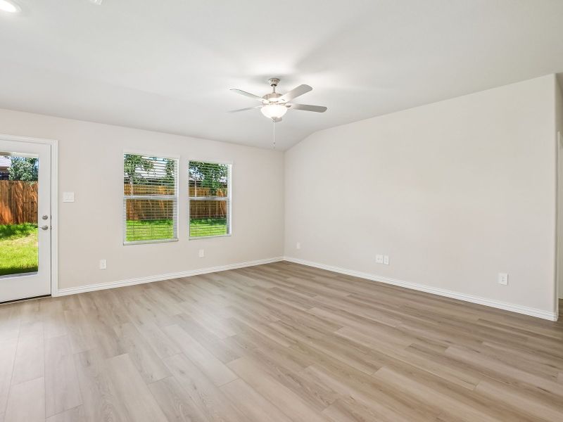 Spacious, unfurnished interior of a new home in Stella Hills, Denton (Image 19). Spacious, unfurnished interior of a new home in Stella Hills, Denton (Image 19).