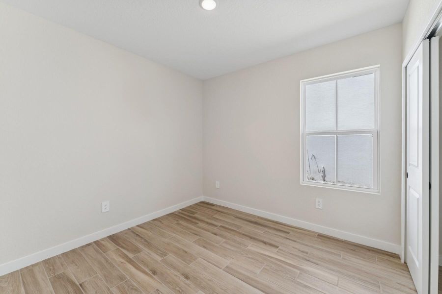 Furnished interior view inside a new home in , Fort Pierce (Image 31).